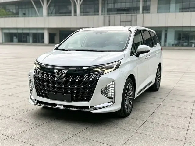 Toyota Granvia 2024 2.5L Hybrid Comfort