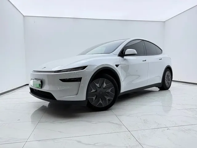 Tesla Model Y L 2025 Facelift Long Range AWD