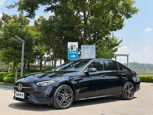 Mercedes-Benz C-Class 2023 Facelift C 260 L Night Sport Edition