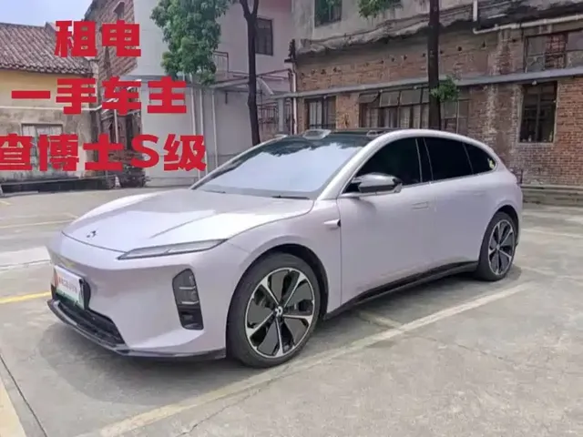 NIO ET5T 2025 75kWh Touring