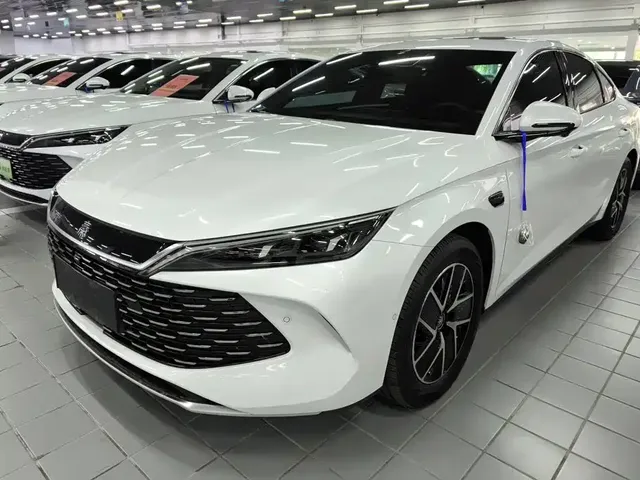 BYD Qin L 2025 DM-i Smart Drive Edition 120KM Leading