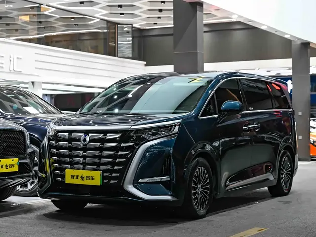 Denza D9 2022 DM-i 970 AWD Flagship