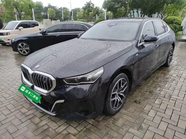 BMW i5 2024 eDrive 35L M Sport Package