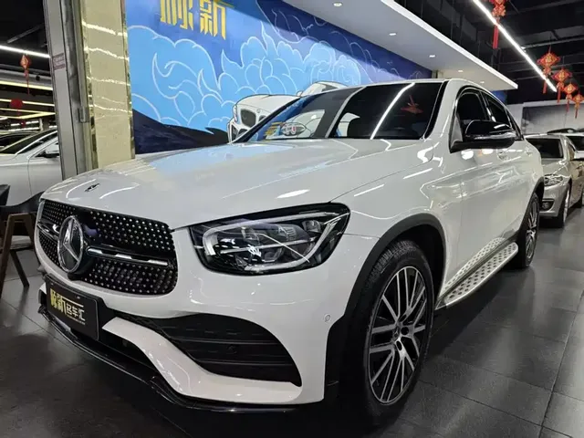 Mercedes-Benz GLC Coupe 2020 GLC 300 4MATIC Coupe SUV