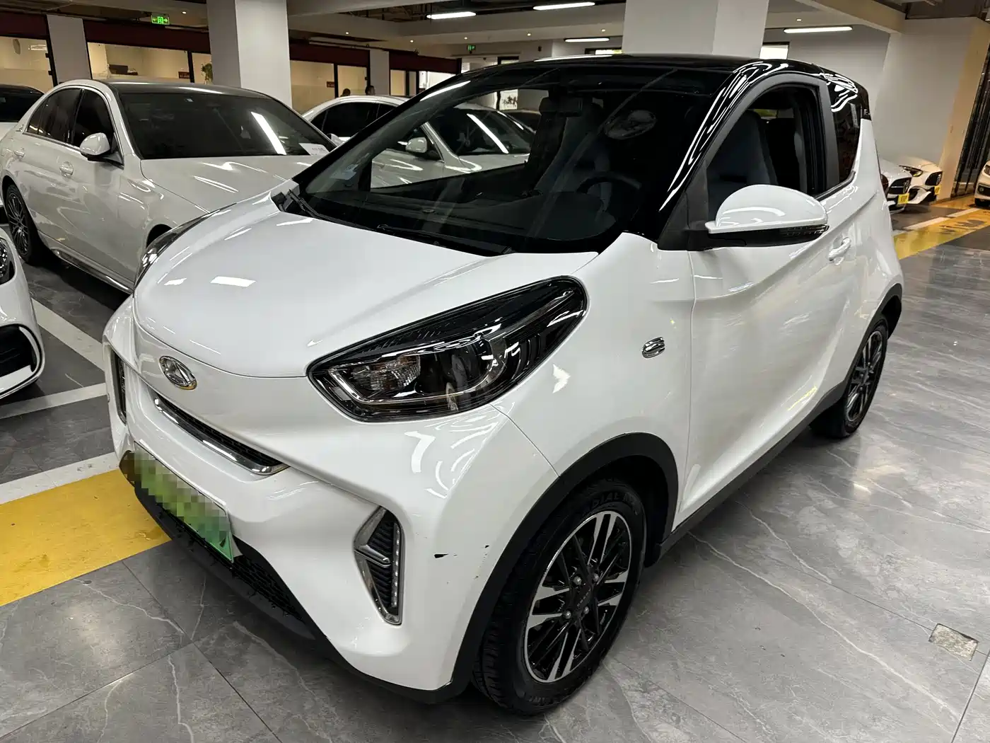 QQ New Energy Little Ant 2022 Sweet Pink Edition Half Sugar Version NCM Lithium 30kW 301km