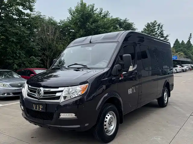 Dongfeng Yufeng Yufeng 2021 2.3T Power King FWD Logistics Vehicle Long Wheelbase Medium Roof 6-9 Seats China VI M9T