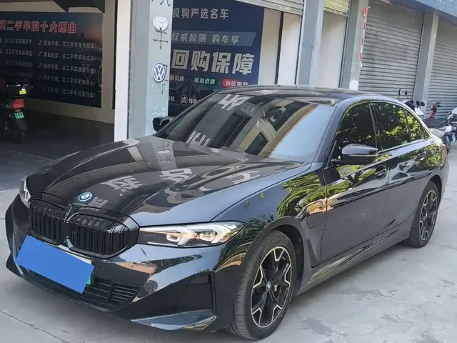 BMW i3 2024 eDrive 35 L