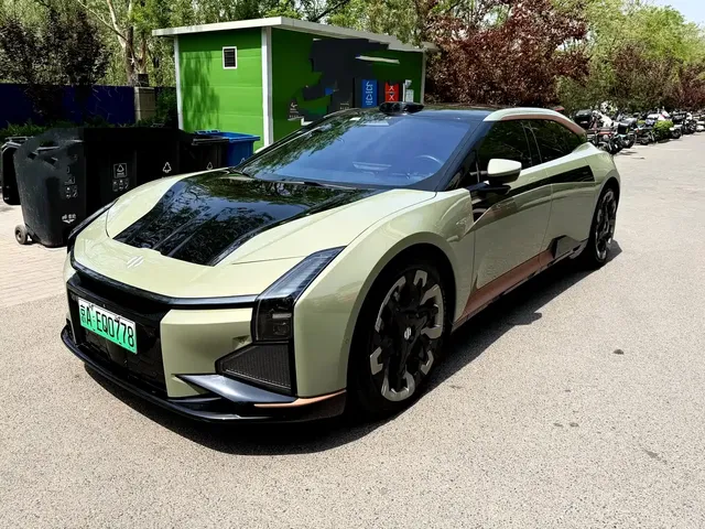HiPhi Z 2023 5-Seater