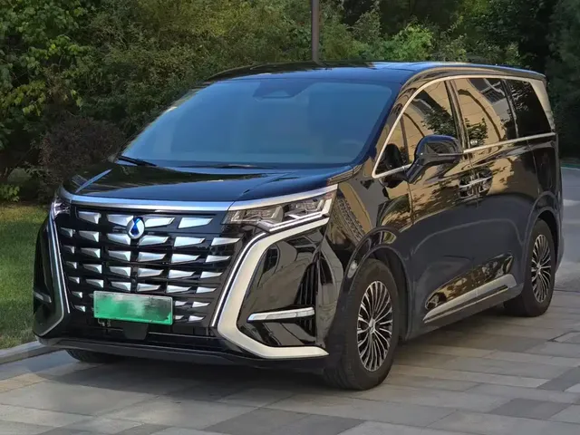 Denza D9 2022 DM-i 970 AWD Flagship