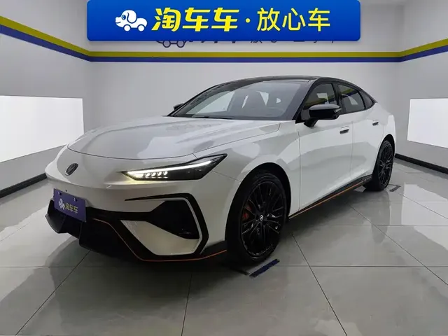 Changan UNI-V 2025 2.0T Sport Version