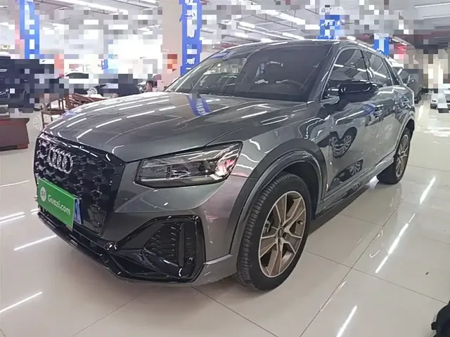 Audi Q2L 2022 35 TFSI Fashion Dynamic