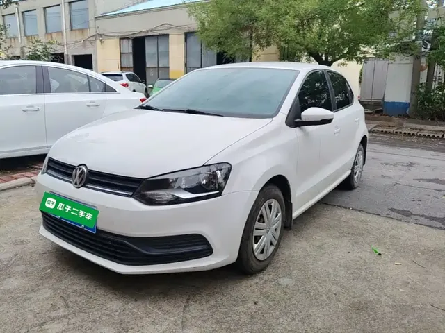 Volkswagen Polo 2018 1.5L Manual Safe Drive