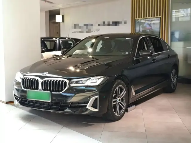 BMW 5 Series 2022 Facelift 530Li Leading Luxury Package