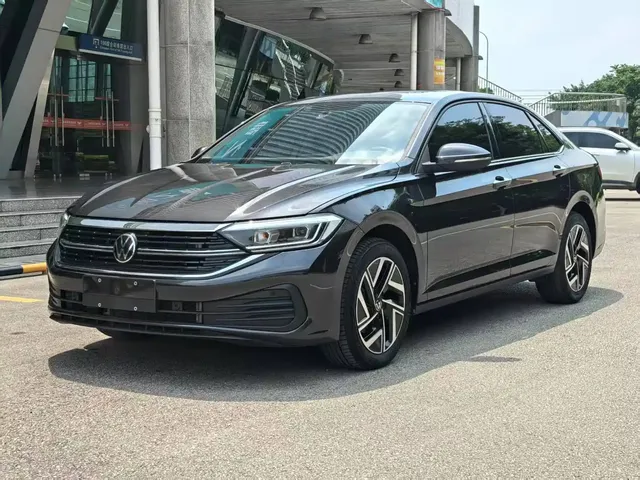 Volkswagen Sagitar 2025 Model Year Facelift 300TSI DSG Soaring Edition