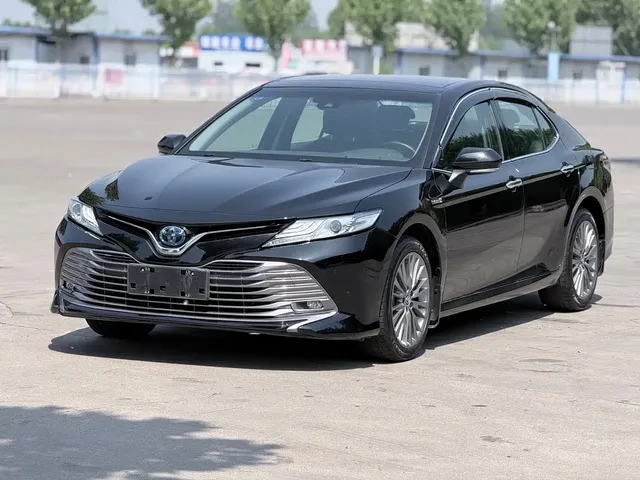 Toyota Camry 2018 Hybrid 2.5HG Luxury Edition