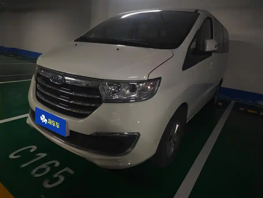 JAC Refine M3 2025 1.5T Manual Smart Connect Edition 7/8-seater