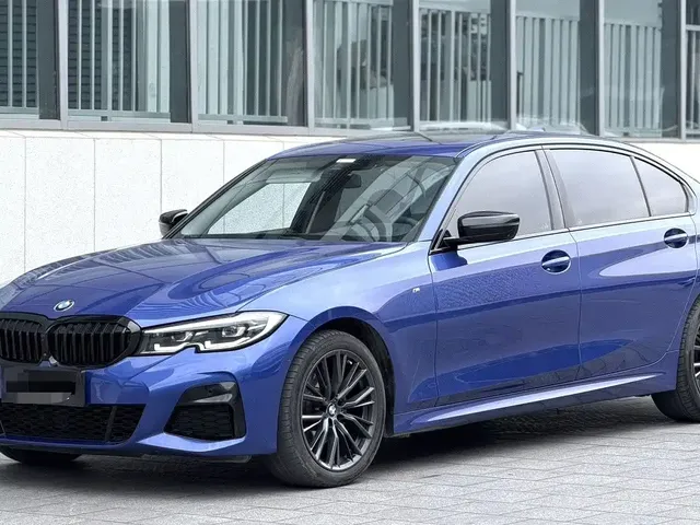 BMW 3 Series 2020 325Li Launch Edition