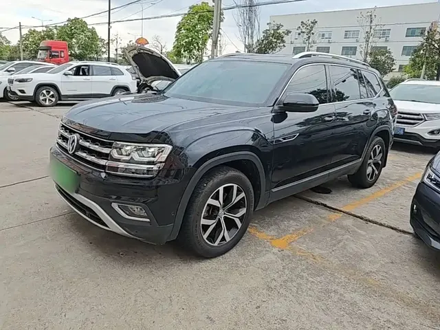 Volkswagen Teramont 2017 530 V6 4WD Luxury Edition