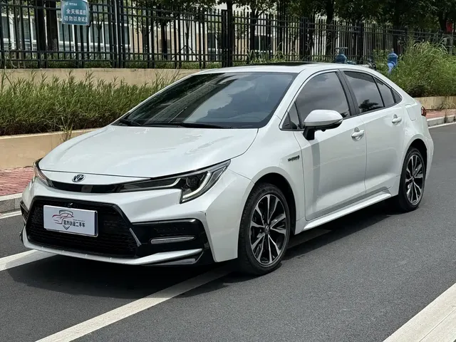 Toyota Levin 2022 Dual Engine 1.8H E-CVT Sport Edition