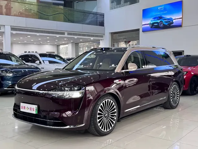AITO Wenjie AITO M9 2025 Extended Range Ultra 52kWh 6-Seater