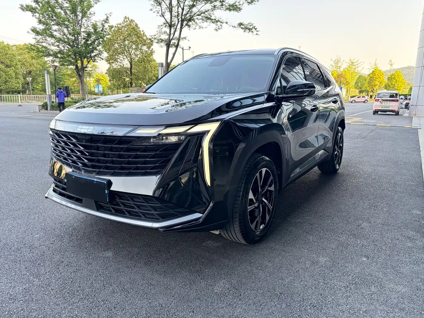 Geely Boyue L 2024 1.5TD DCT Soaring Dragon Edition