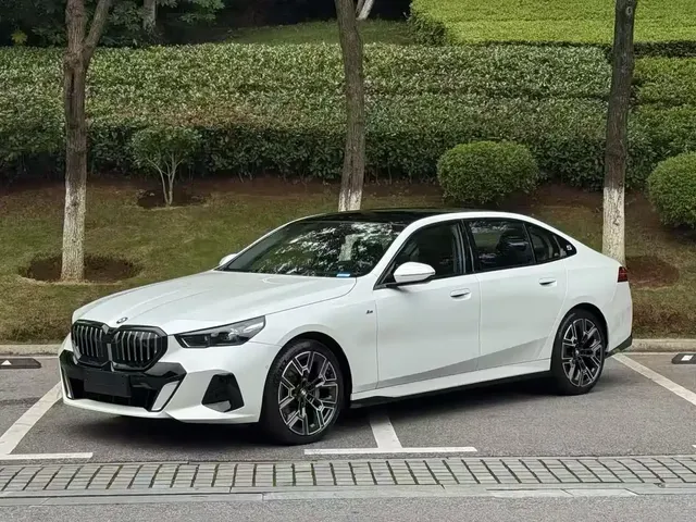 BMW 5 Series 2025 530Li Premium M Sport Package