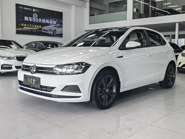 Volkswagen Polo 2023 Facelift Plus 1.5L Auto Chroma Tech Edition