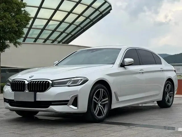 BMW 5 Series 2023 Facelift 530Li Leading Luxury Package