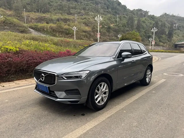 Volvo XC60 2019 T5 4WD Intelligent Ease China VI