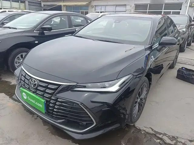 Toyota Avalon 2023 2.0L XLE Premium Edition