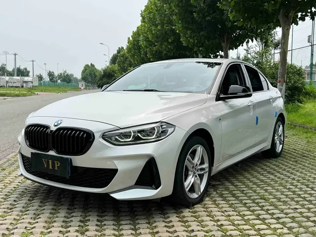 BMW 1 Series 2021 120i M Sport Shadow Edition