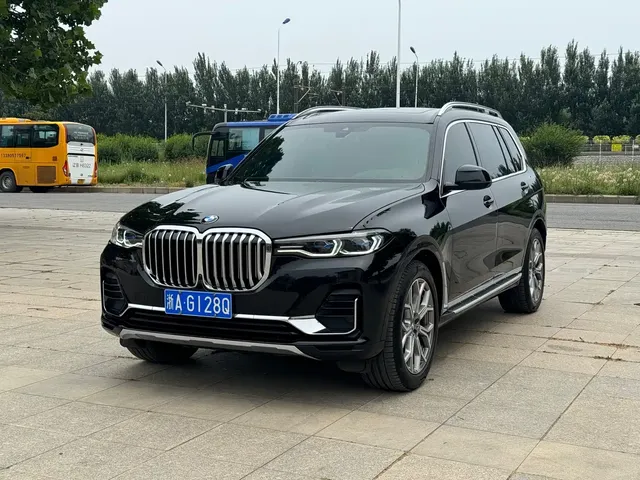BMW X7 2021 xDrive40i Premium Luxury Package