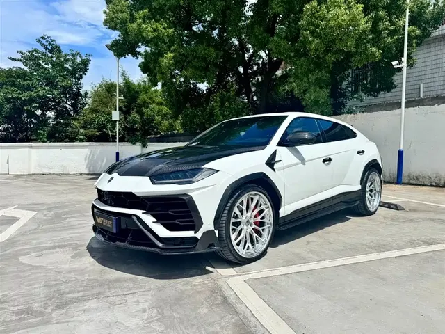 Lamborghini Urus 2021 4.0T V8