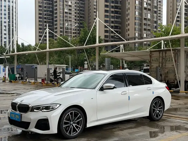 BMW 3 Series 2022 320Li M Sport Package