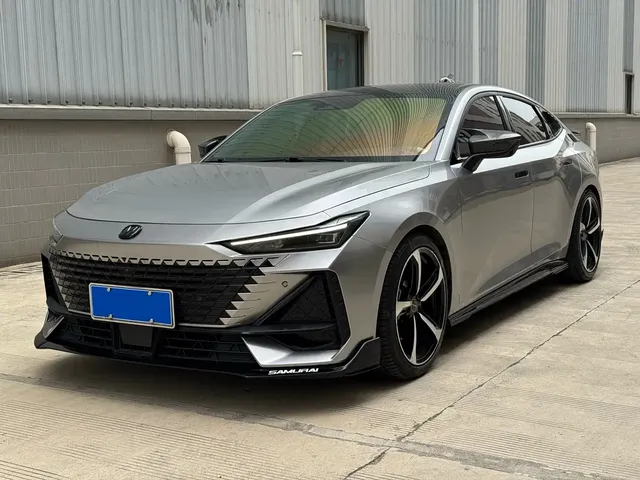 Changan UNI-V 2022 1.5T Sport Edition