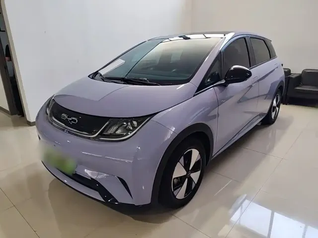 BYD Dolphin 2023 420km Fashion Edition