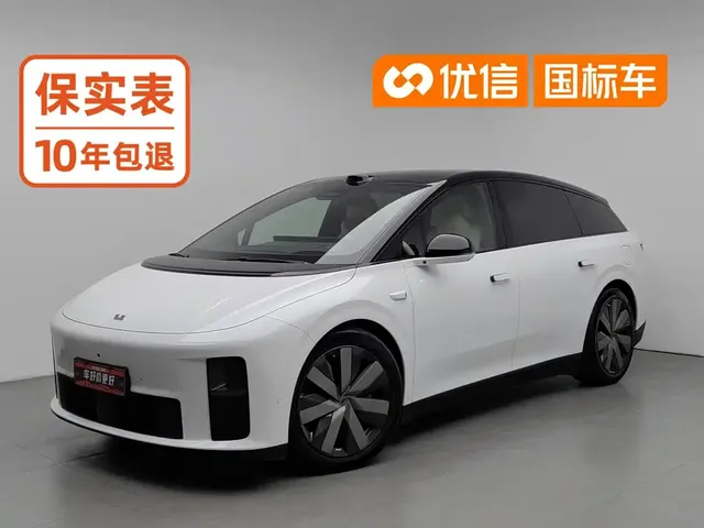 Li Auto i6 2025 4WD Base Model