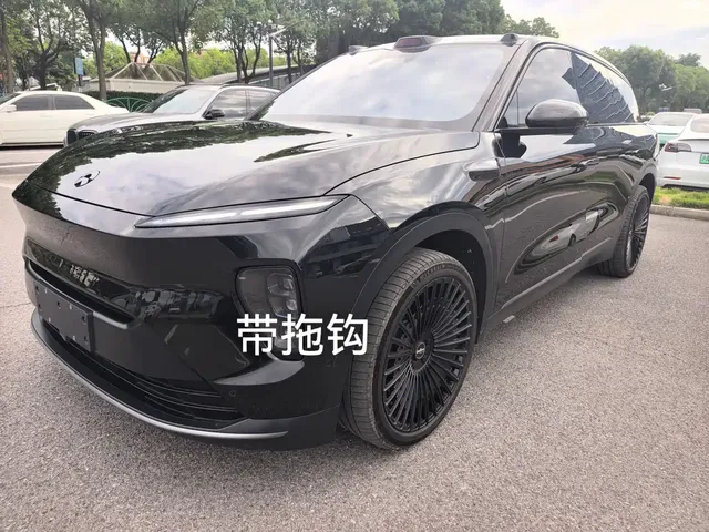 NIO ES8 2023 100kWh Signature Edition