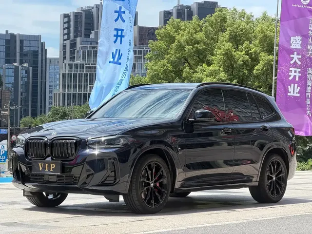BMW X3 2023 xDrive30i Premium M Night Package