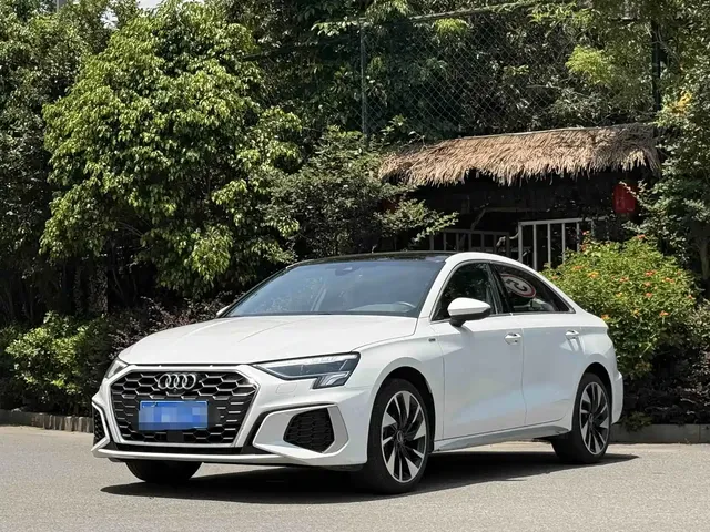 Audi A3 2024 Model A3L Limousine 35 TFSI Fashion Sport