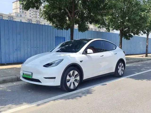 Tesla Model Y 2022 Facelift Rear-Wheel Drive Version