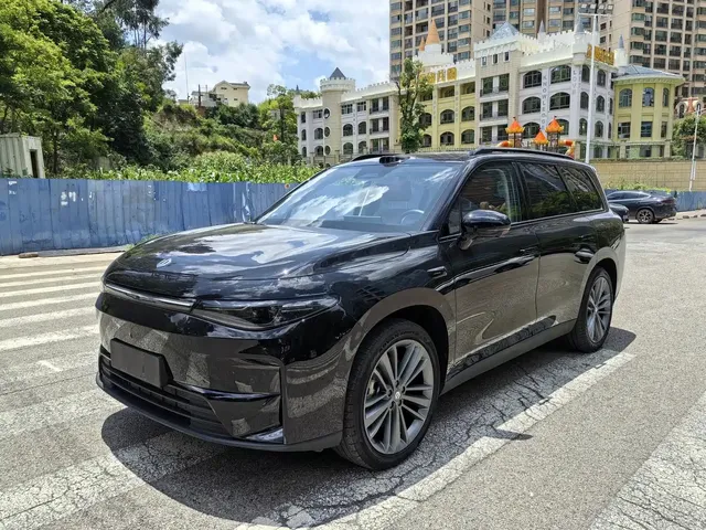 Leapmotor C16 2026 Model Year EREV 280 LiDAR Premium Edition 6-Seater