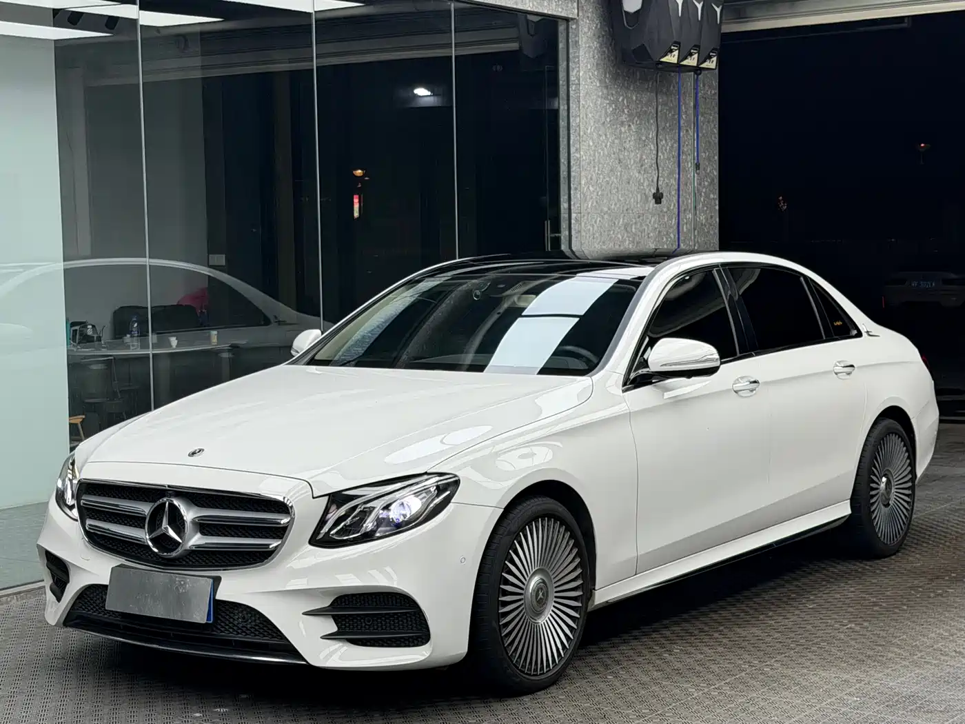 Mercedes-Benz E-Class 2020 Facelift E 300 L Sport Fashion