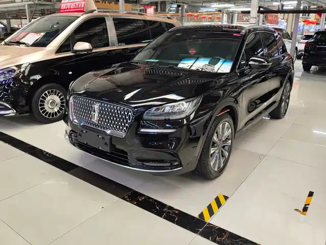 Lincoln Adventurer 2022 2.0T FWD Premium Luxury Edition