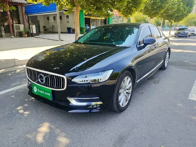 Volvo S90 2020 T5 Momentum Luxury Edition