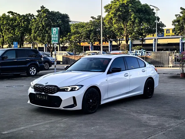BMW 3 Series 2024 325Li M Sport Shadowline Package