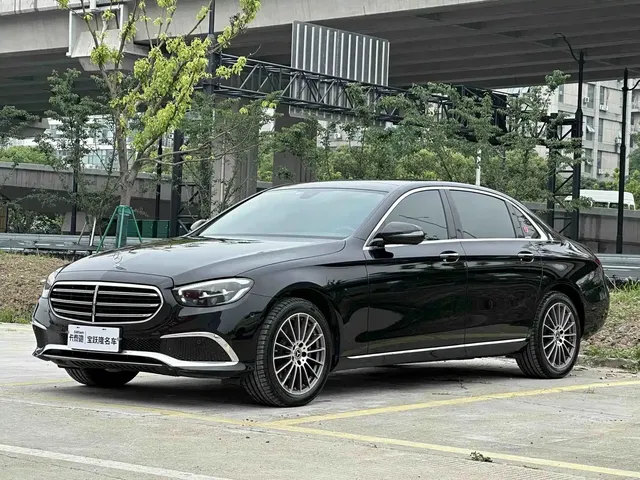 Mercedes-Benz E-Class 2023 Facelift E 260 L