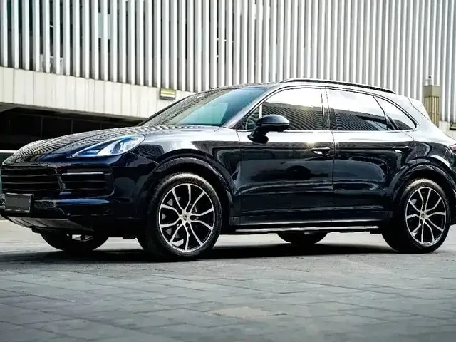 Porsche Cayenne 2022 Cayenne 3.0T Platinum Edition
