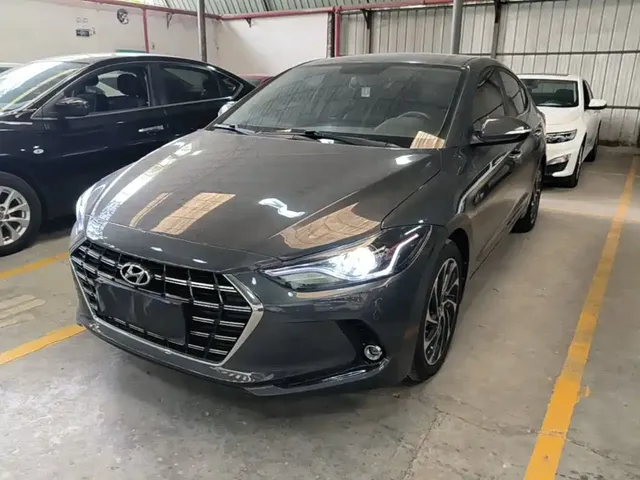 Hyundai Elantra 2019 1.5L CVT Smart Elite