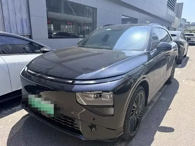 XPeng G9 2025 680 Ultra Long Range AWD Max